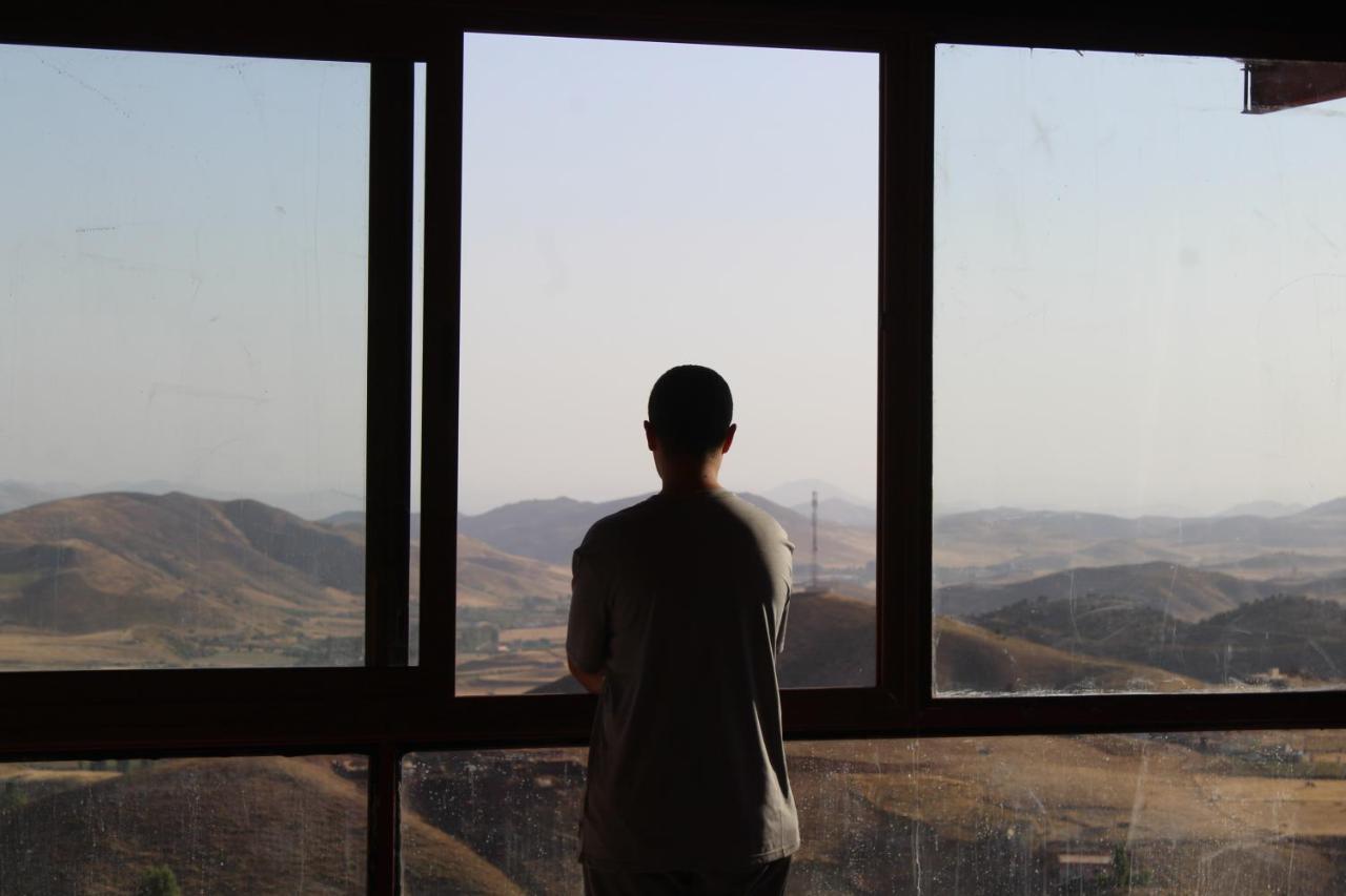 La Chevre De Monsieur Seguin Hotel อิเฟรน ภายนอก รูปภาพ